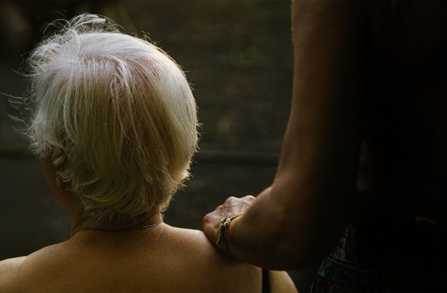 5º episódio da série Dr Claudio Basbaum Responde - Tema: osteoporose cancer5