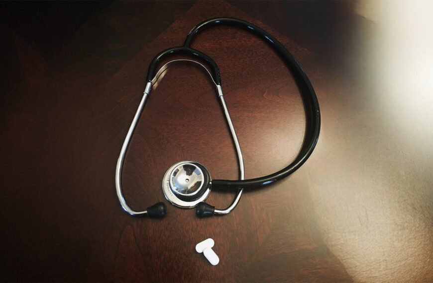 2º Simpósio Internacional Anual de Robótica em Oncologia Ginecológica na UNC estetoscopio2